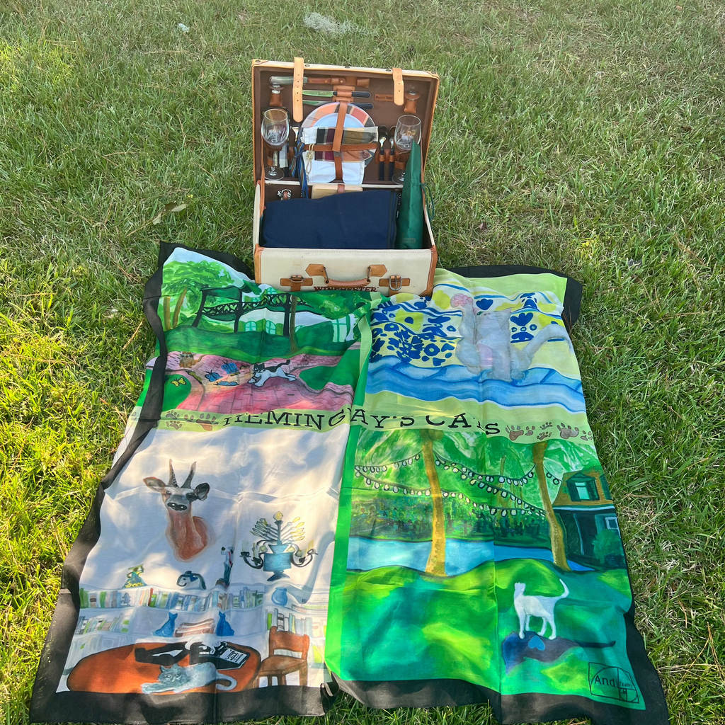 53 x 53 inch square 70% Organic Cotton, 30% Silk Hemingway Polydactyl Cats